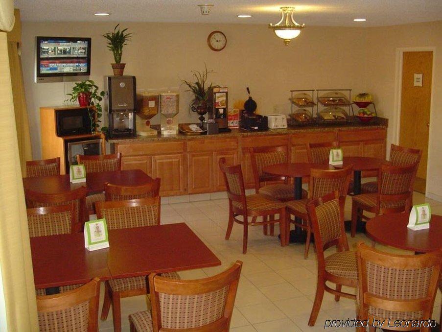 Days Inn & Suites By Wyndham Bloomington/Normal Il Restaurant foto